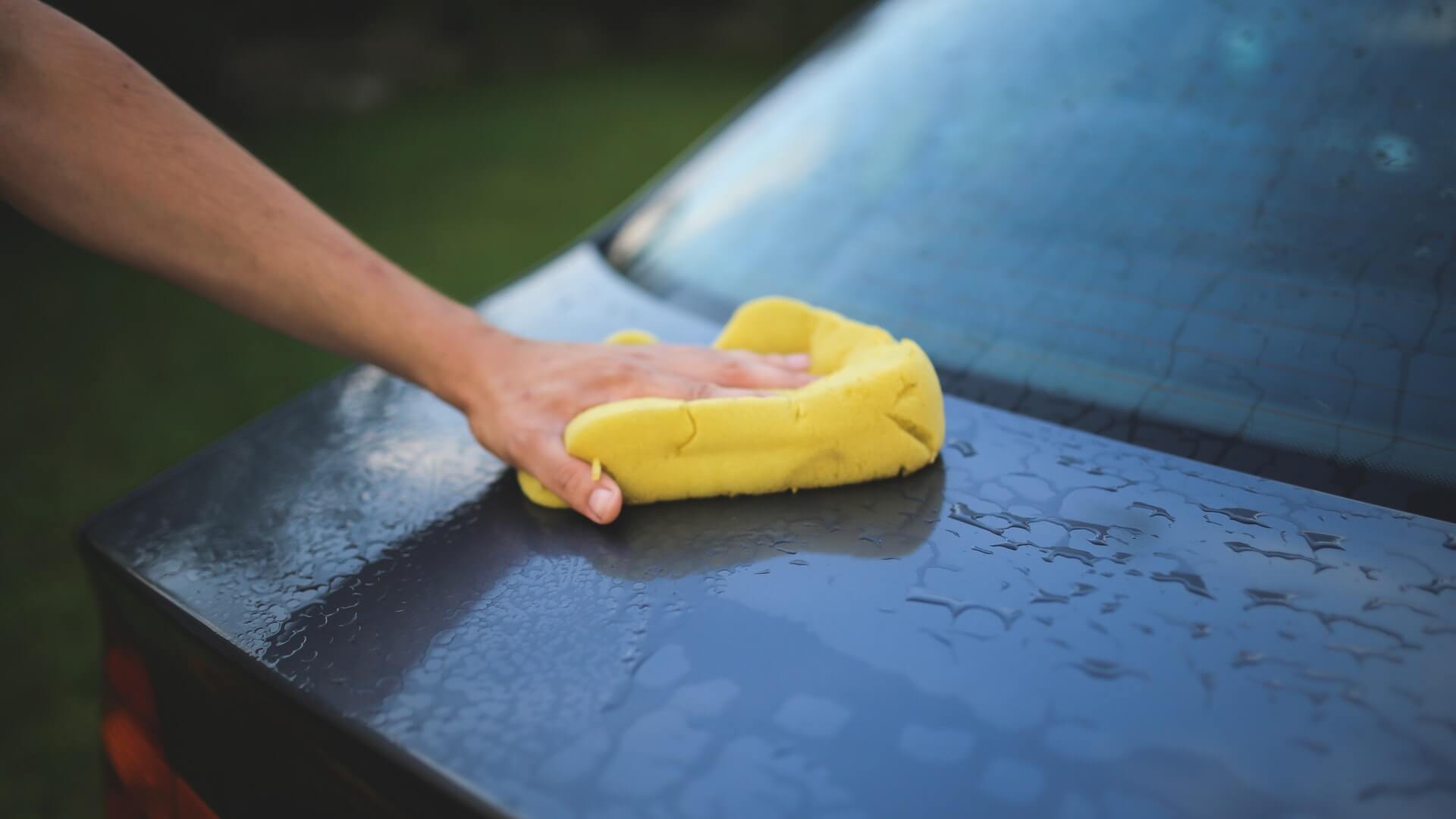 Calls for government to start trialling car wash licensing schemes